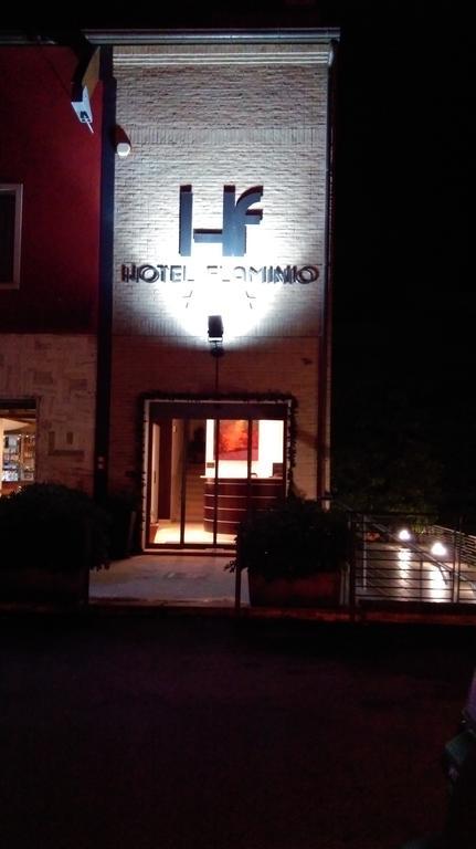 Hotel Flaminio Tavernelle Serrungarina Екстер'єр фото